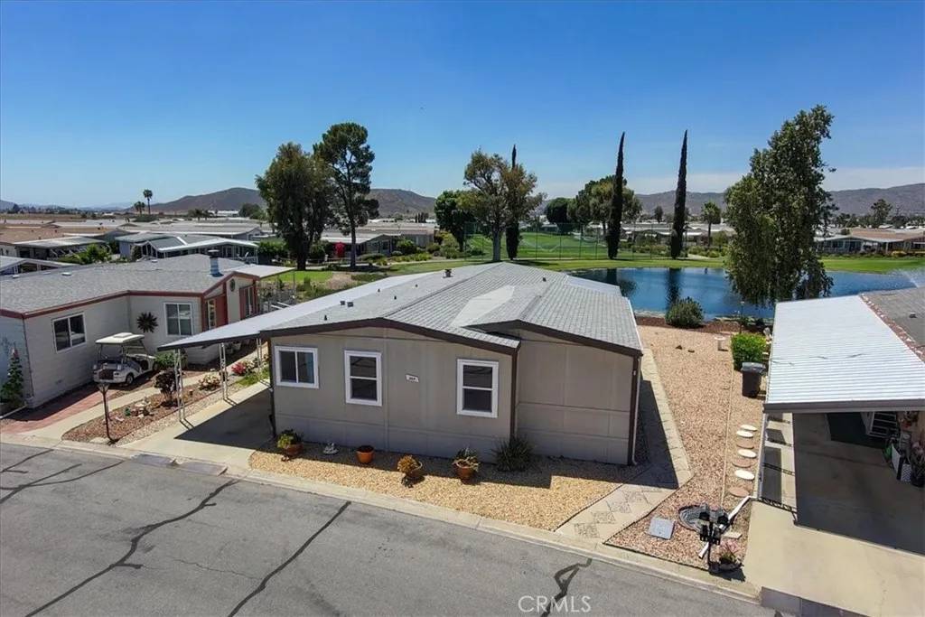 Hemet, CA 92545,5001 W Florida #389