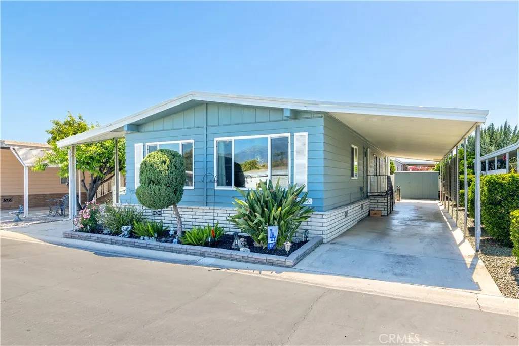 San Jacinto, CA 92583,2230 lake Park #170