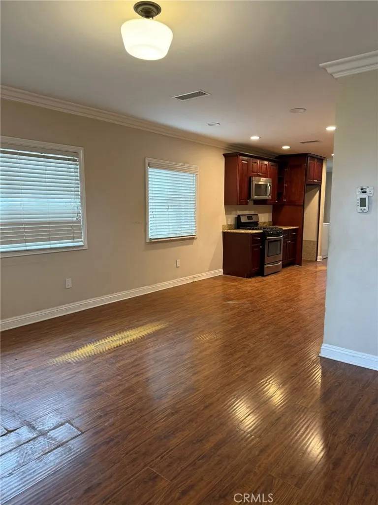 Wilmington, CA 90744,1030 E M Street