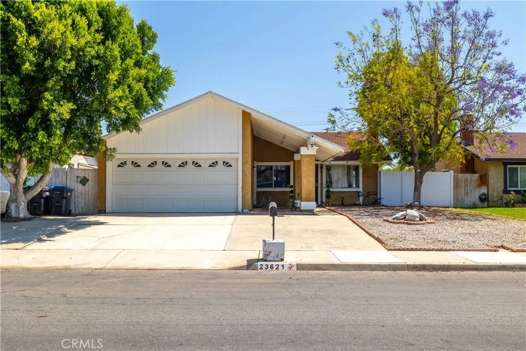Moreno Valley, CA 92553,23621 Suncrest Avenue