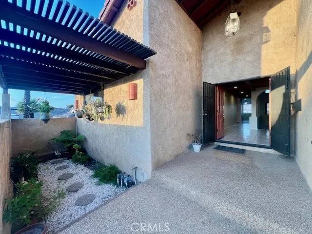 Canyon Lake, CA 92587,29642 Chaparral Way