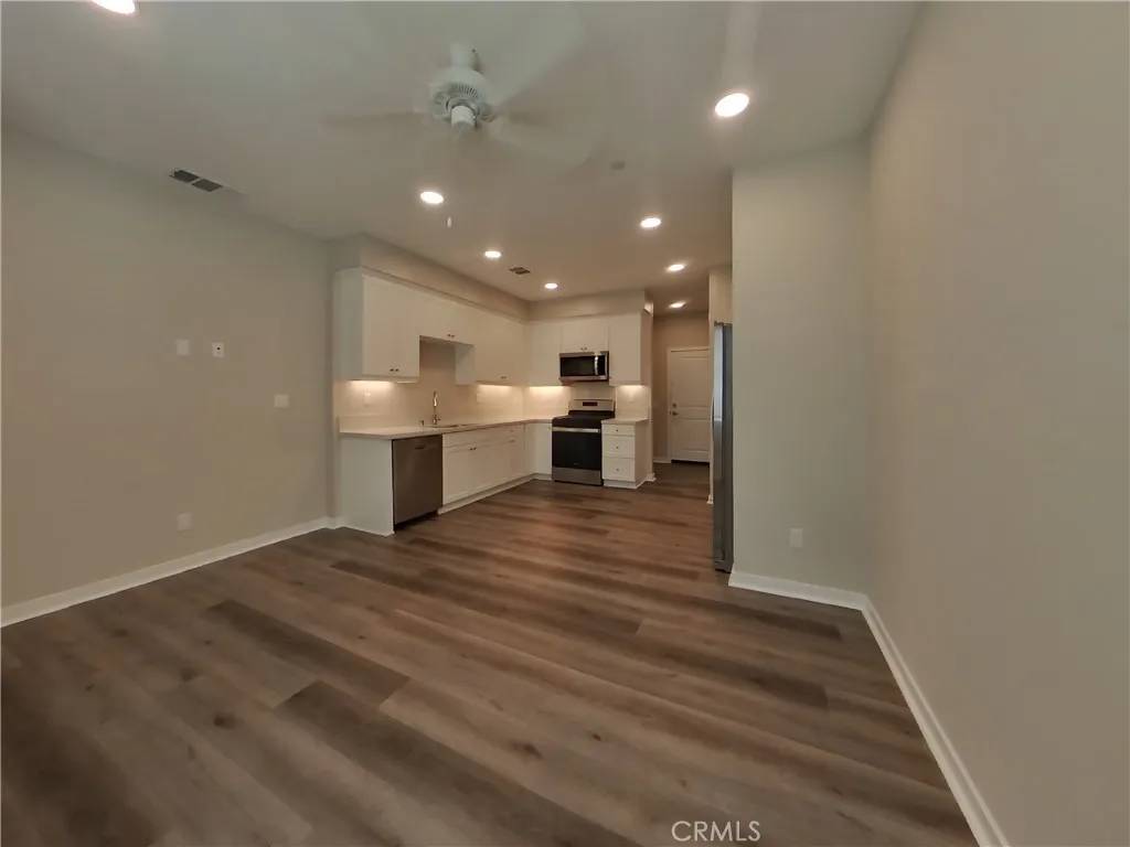 Wildomar, CA 92595,24931 Padre Court