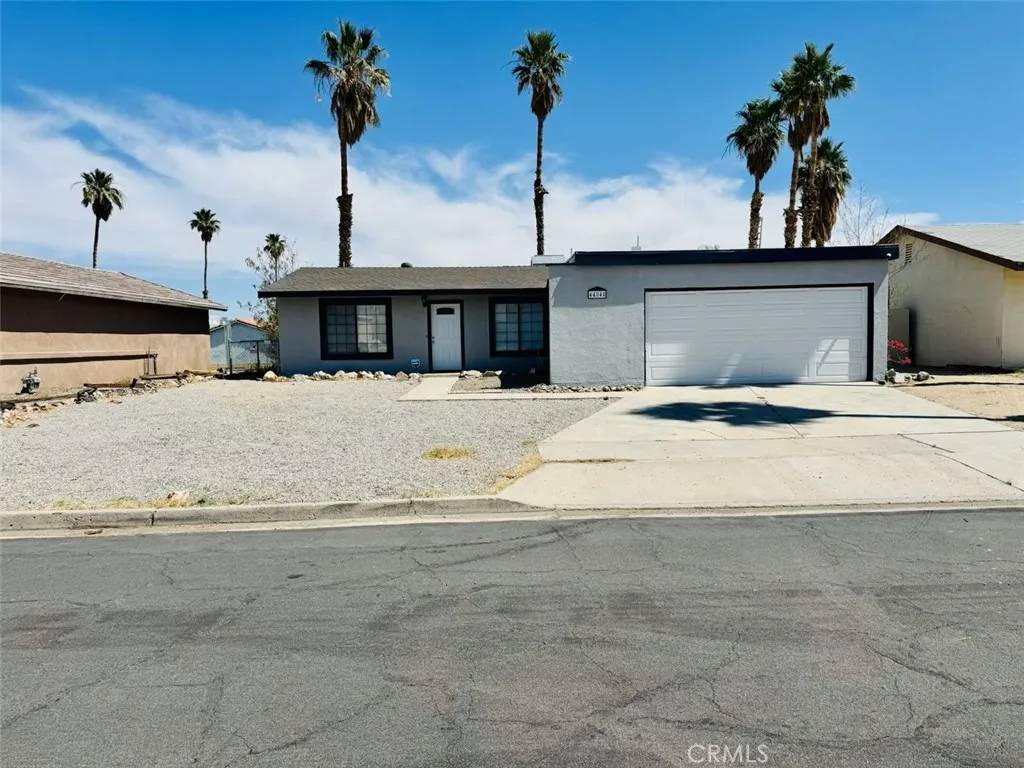 Desert Center, CA 92239,44040 Shadow Way