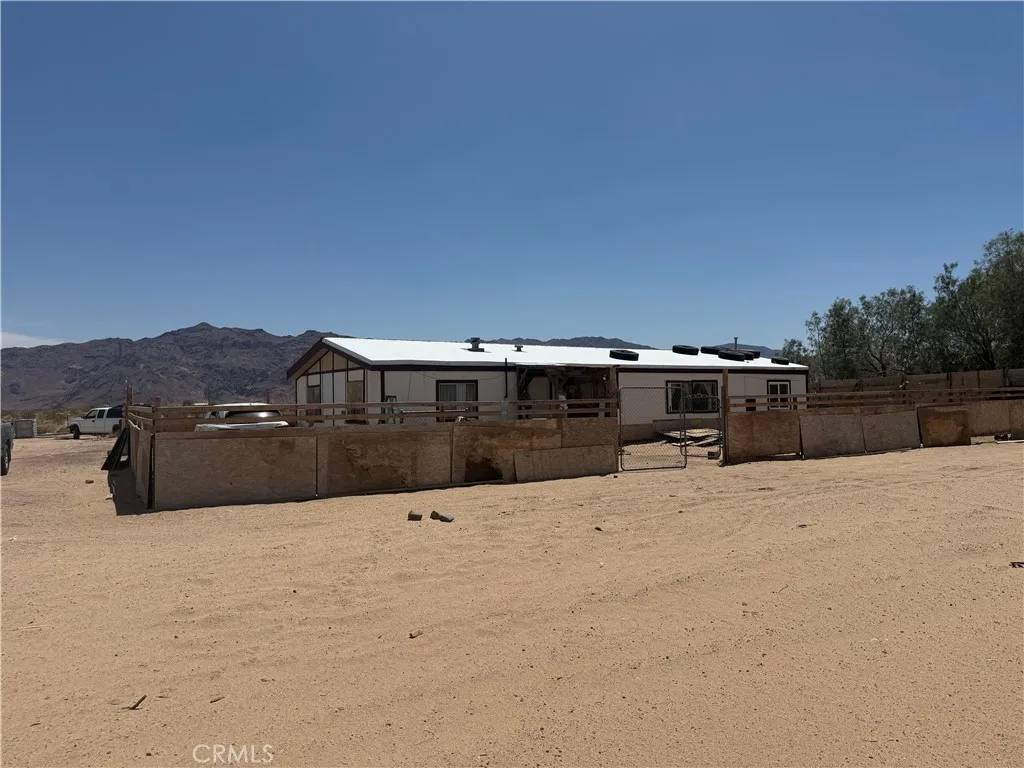 Newberry Springs, CA 92365,33033 Mountain View Road