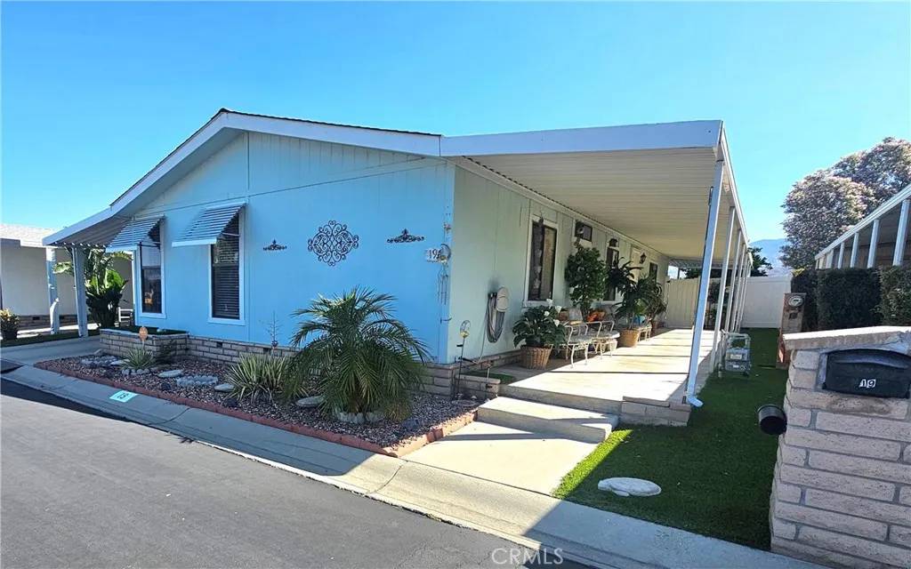 Hemet, CA 92544,24600 Mountain Ave #19