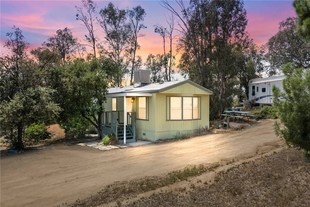 Menifee, CA 92584,32855 Debon