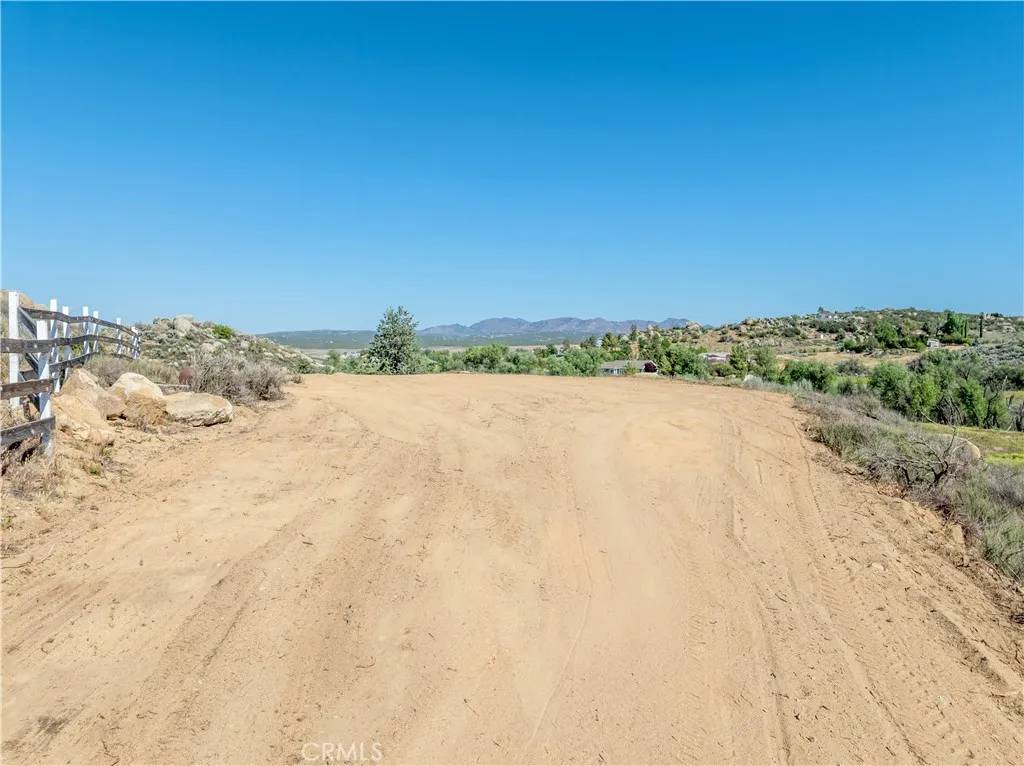 Aguanga, CA 92536,48805 Forest Springs