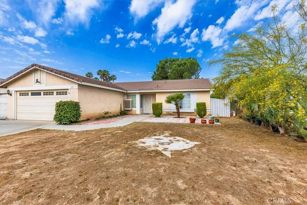 San Jacinto, CA 92583,162 Peppertree Way