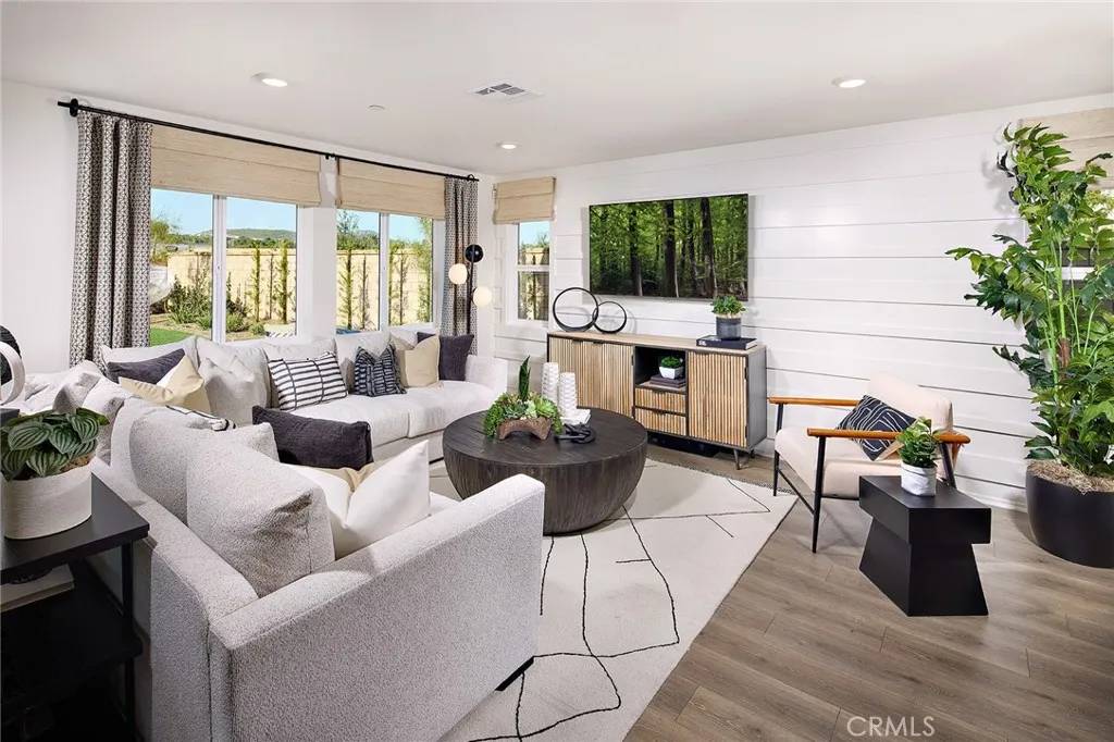 Jurupa Valley, CA 92509,8504 Peachwillow Court