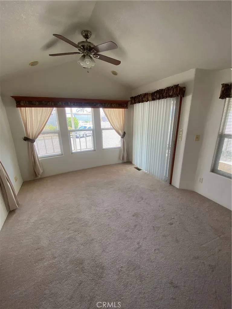 Hemet, CA 92545,1295 S Cawston Avenue #381