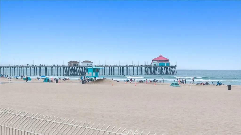 Huntington Beach, CA 92648,711 Pacific Coast #109