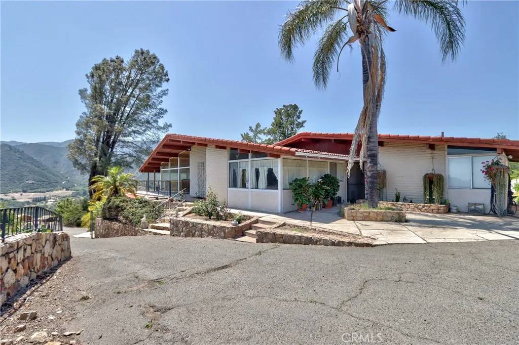 Fallbrook, CA 92028,39435 De Luz Road