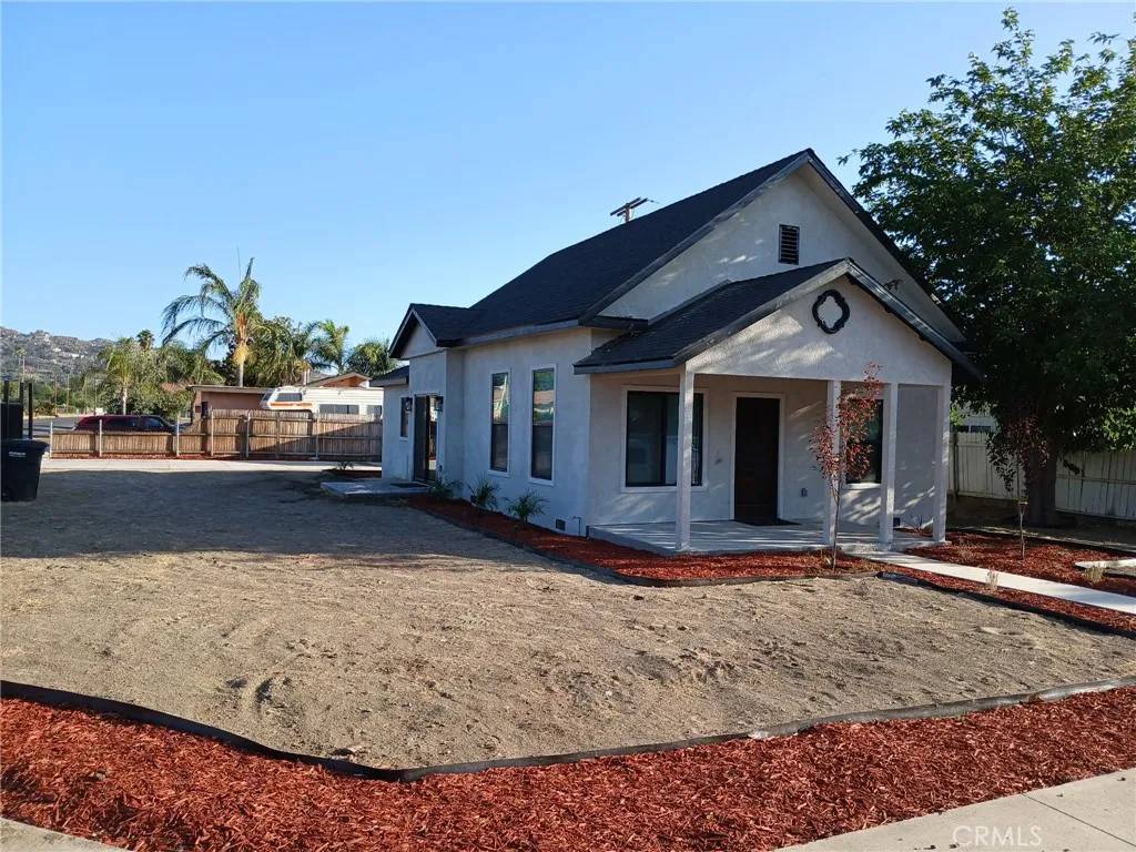 Hemet, CA 92543,1295 E Whittier Avenue