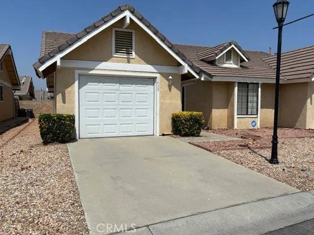 San Jacinto, CA 92583,1438 Senator Way