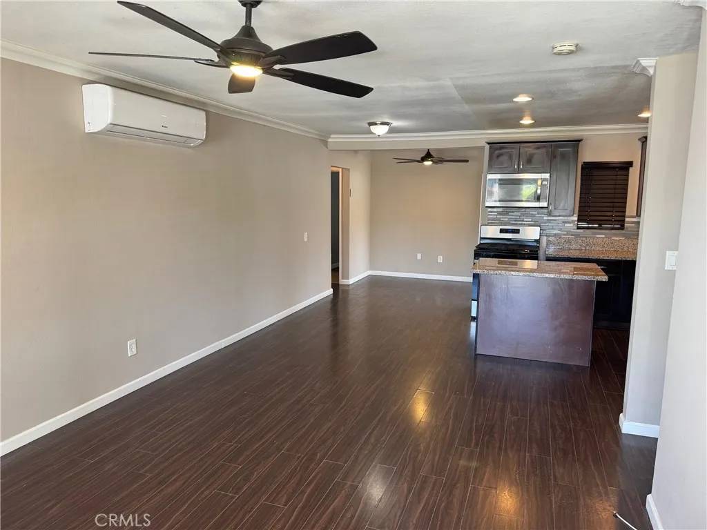 Hemet, CA 92543,926 Griffith Way