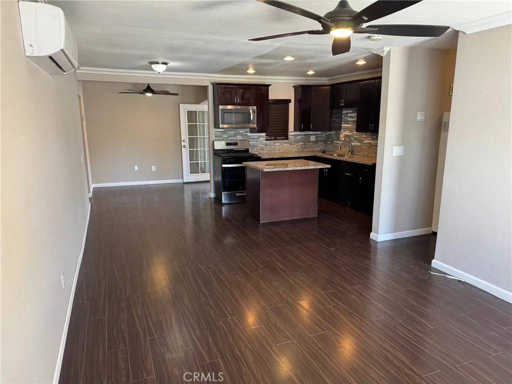 Hemet, CA 92543,926 Griffith Way