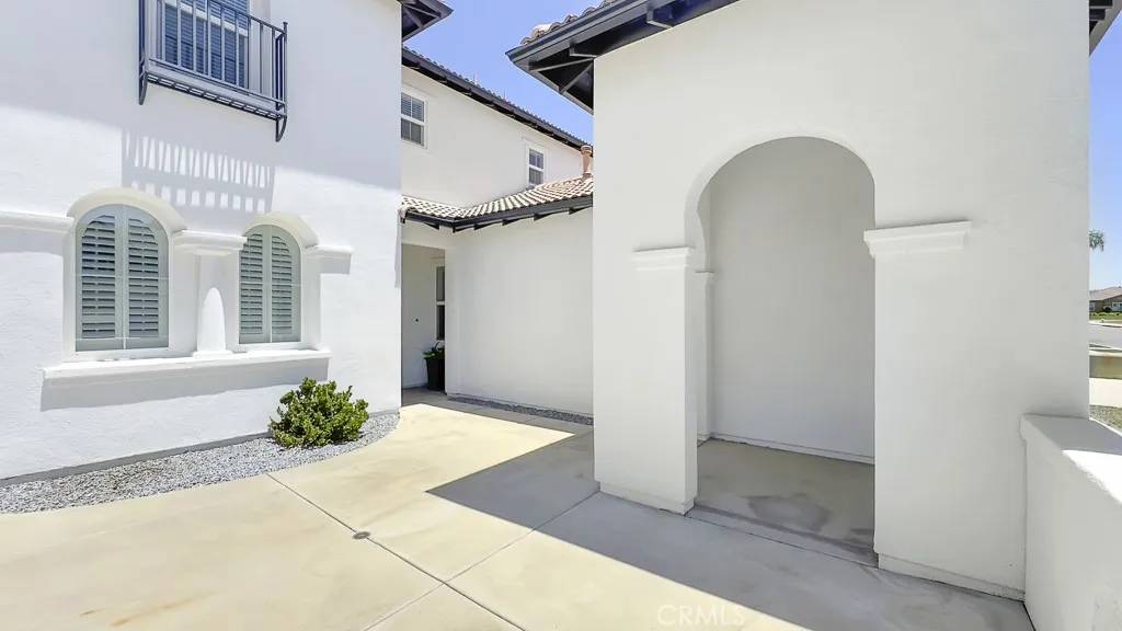 Winchester, CA 92596,32420 Apricot Tree Road