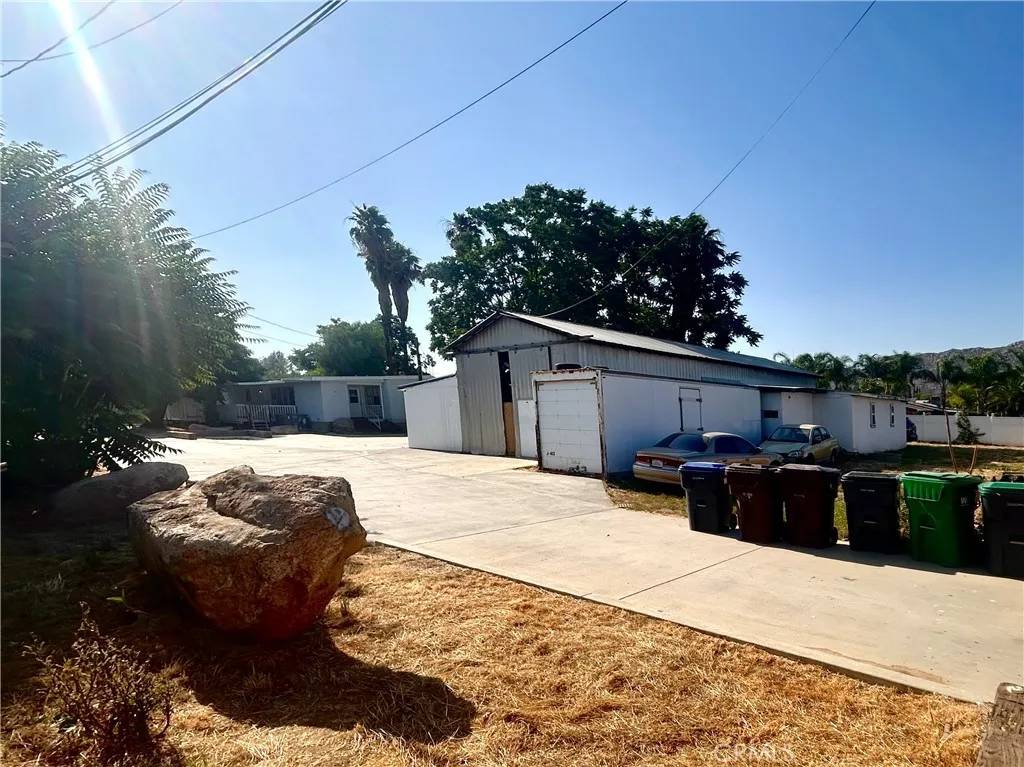Hemet, CA 92545,26739 Franklin Avenue