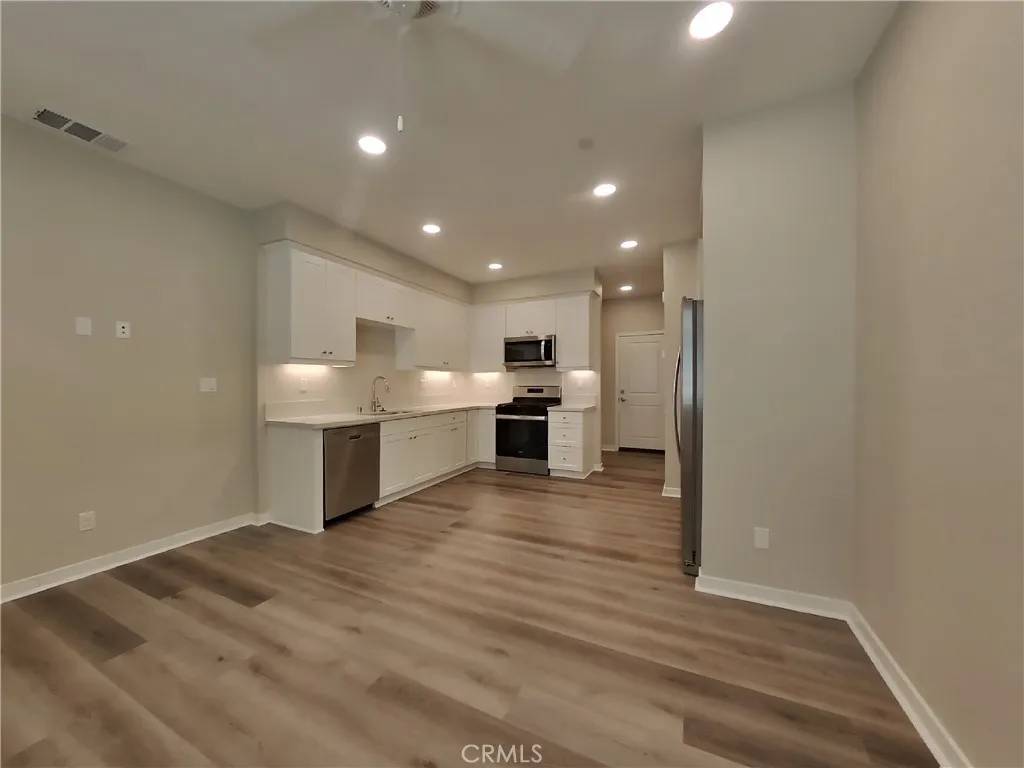 Wildomar, CA 92595,24970 Vermijo Court
