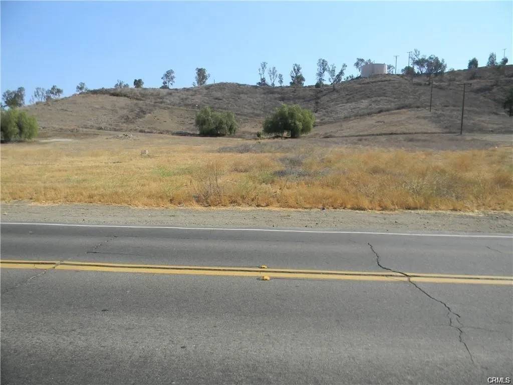 Lake Elsinore, CA 92530,0 Lakeshore Dr