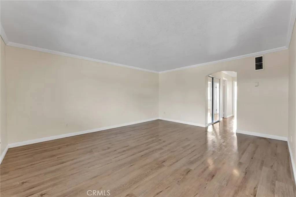 Escondido, CA 92027,2041 E Grand Ave #24