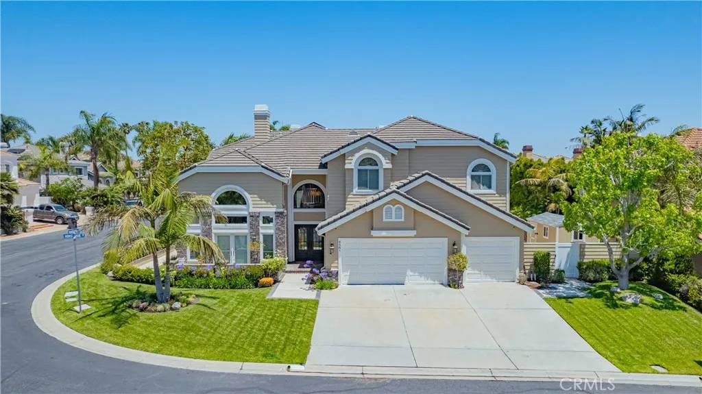 Huntington Beach, CA 92648,6561 Horseshoe Lane