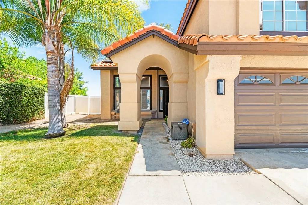 Temecula, CA 92591,40476 Brixton