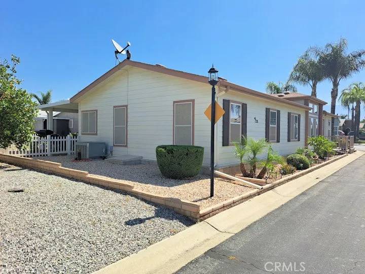 Hemet, CA 92545,1250 N Kirby #226