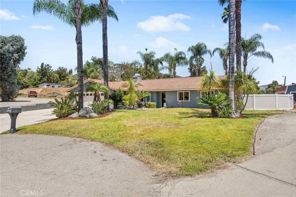 Escondido, CA 92026,530 Paso Del Norte