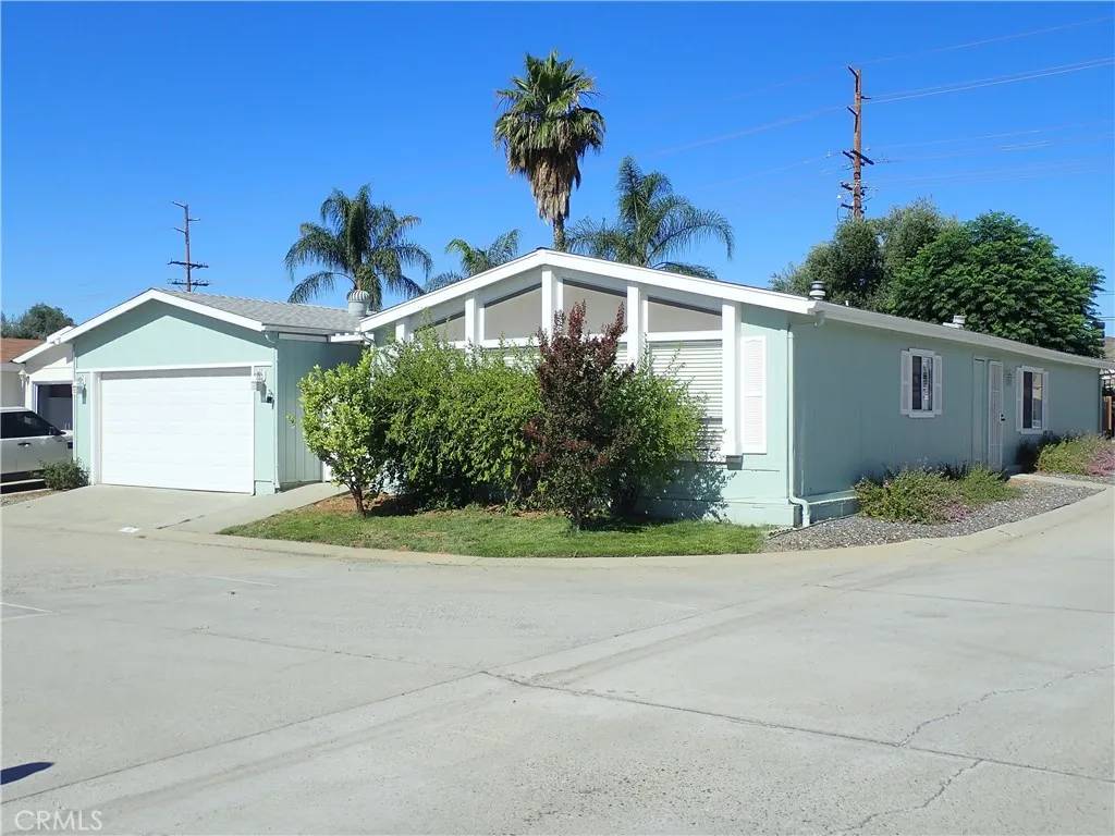 Menifee, CA 92586,27250 Murrieta #1