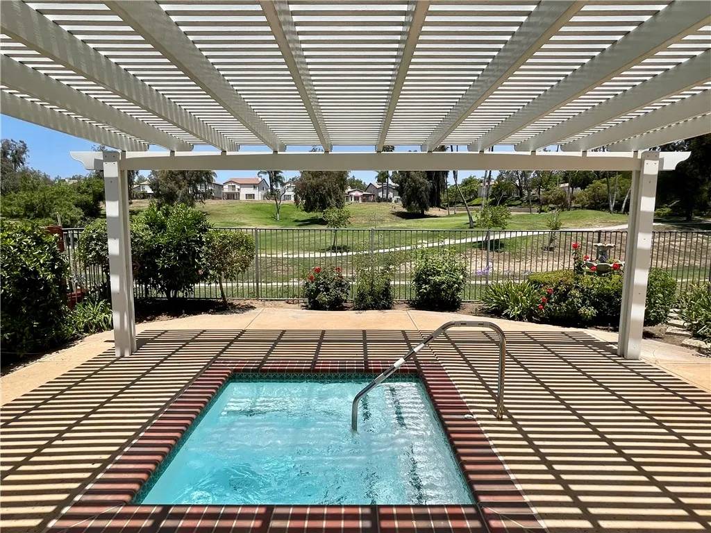 Temecula, CA 92591,30962 Crystalaire Drive