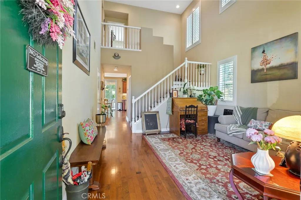 Murrieta, CA 92563,31986 Rosales Avenue