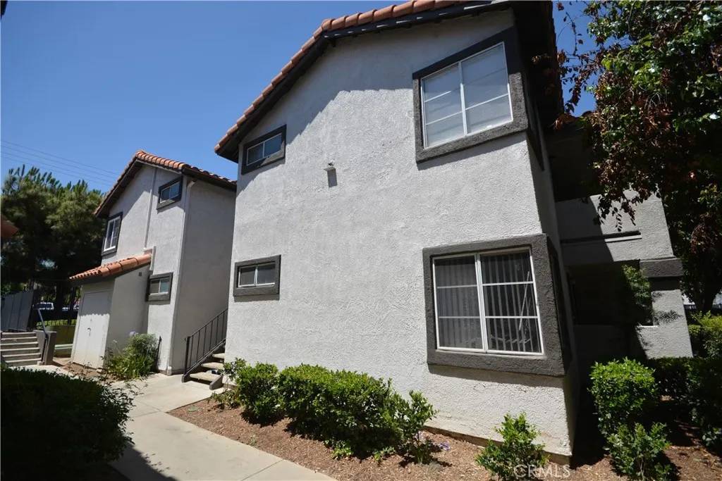 Lake Elsinore, CA 92530,16377 Lakeshore Drive #4D