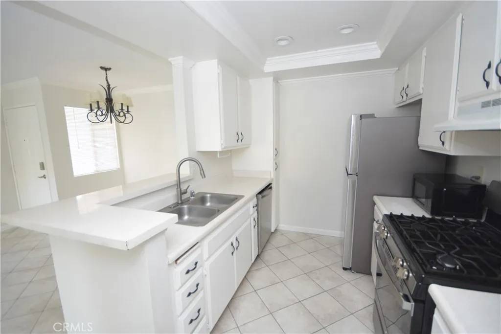 Lake Elsinore, CA 92530,16377 Lakeshore Drive #4D