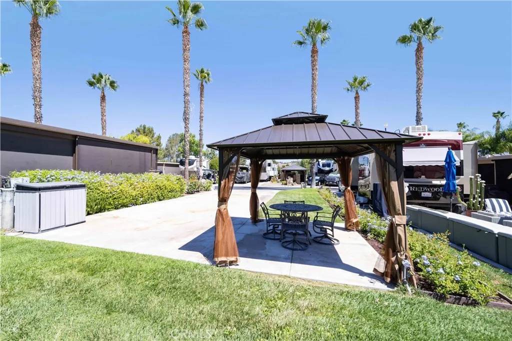 Aguanga, CA 92536,45525 Highway 79 Site 457