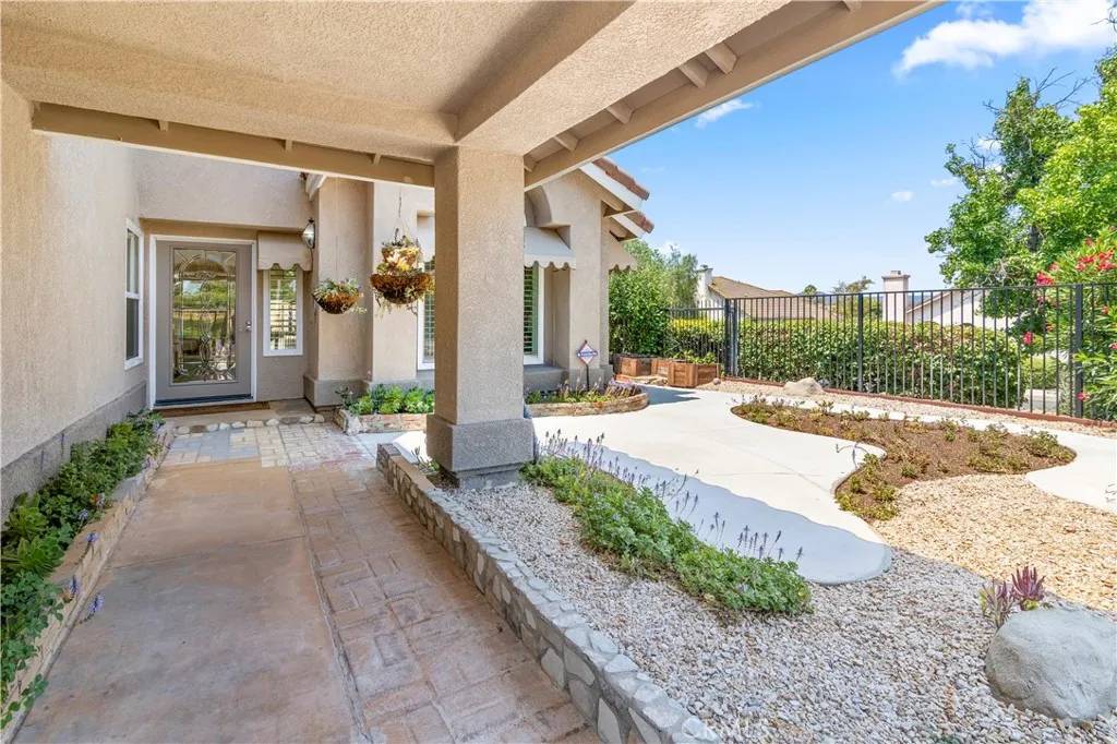 Temecula, CA 92591,29813 Via Sevilla
