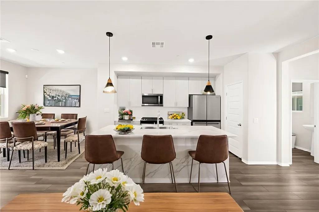 Temecula, CA 92591,40497 Melrose Drive