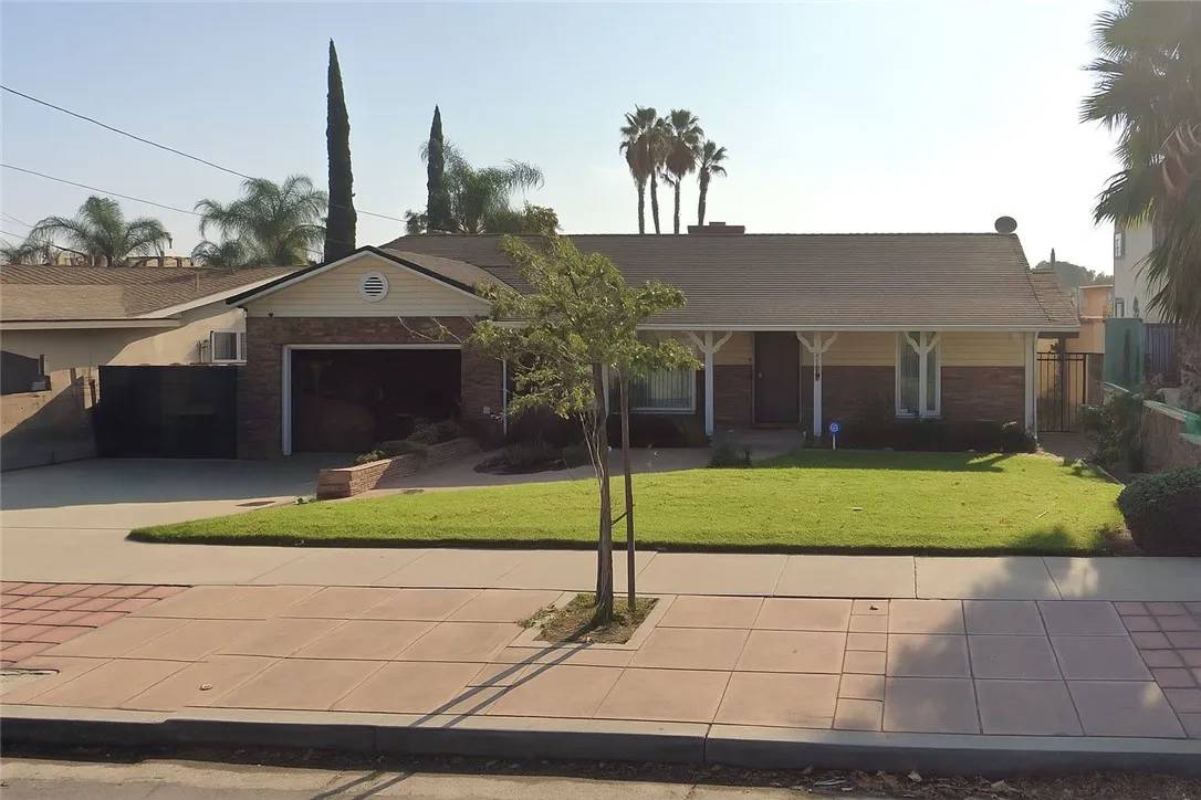 Fontana, CA 92335,17043 Randall Avenue