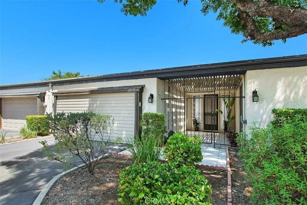 Menifee, CA 92586,28192 Buena Mesa Drive