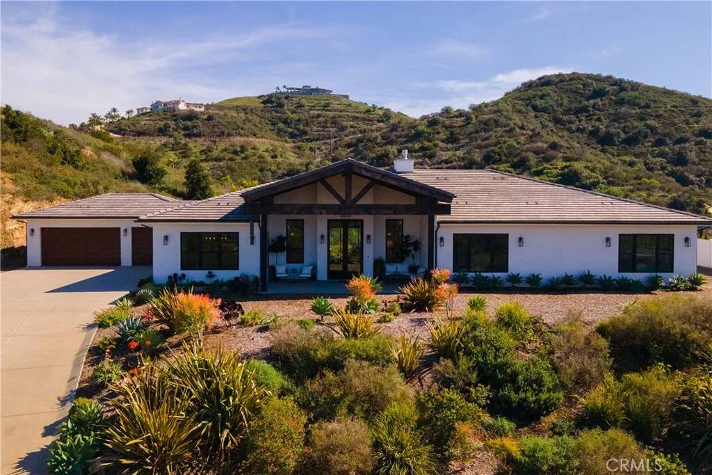 Vista, CA 92084,3325 Sagewood Hills Road
