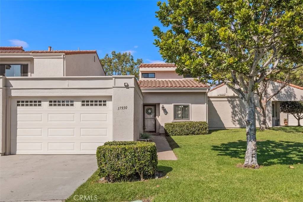 Poway, CA 92064,17930 Villamoura Drive
