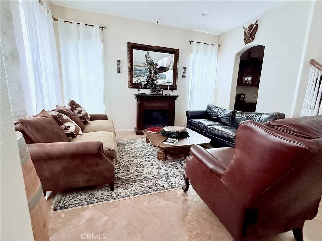 Costa Mesa, CA 92626,2712 Ashwood