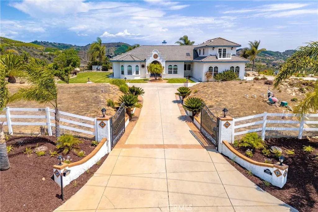 Temecula, CA 92590,25025 Las Palmeras Drive