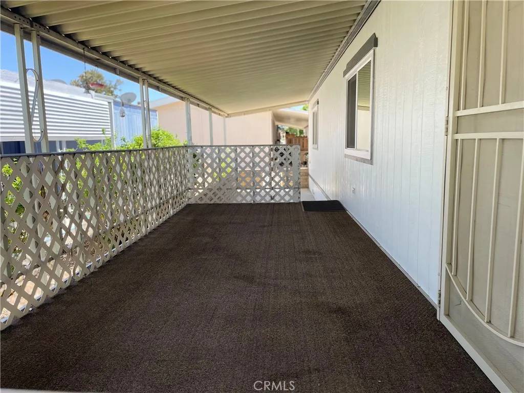 Hemet, CA 92543,1300 W Menlo #92