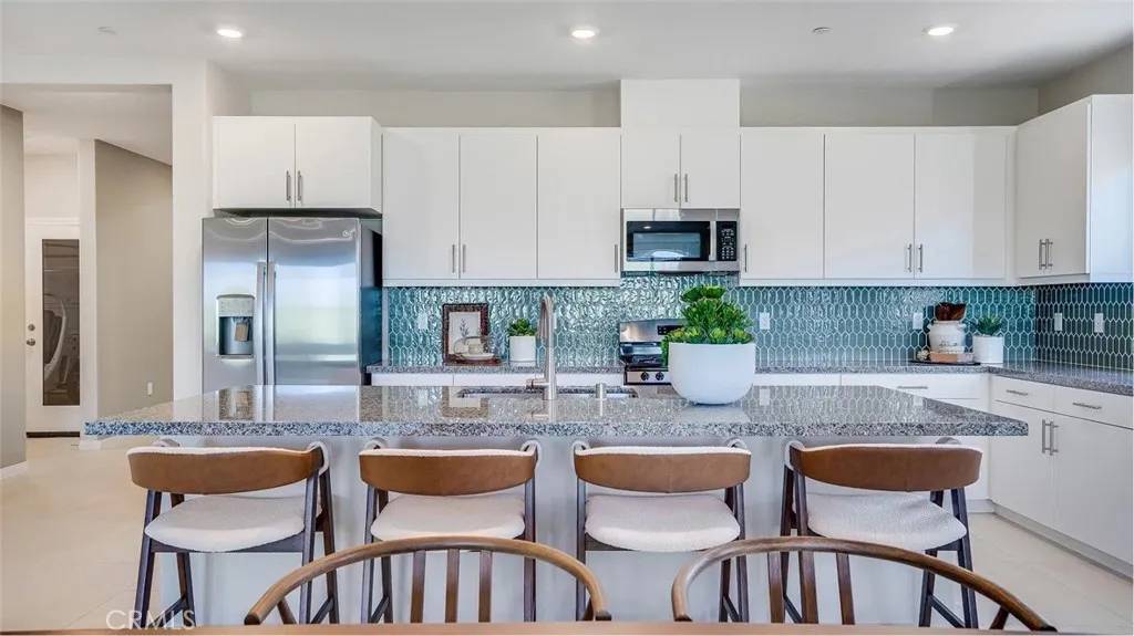 Hesperia, CA 92345,17558 Crabtree Meadows