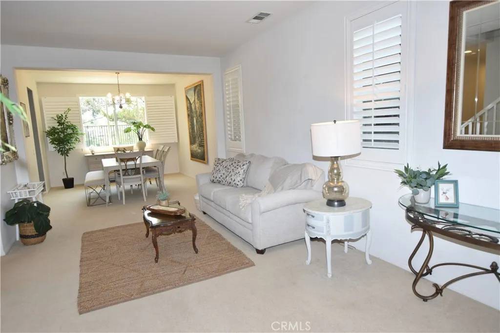 Temecula, CA 92592,45405 Vanowen Lane
