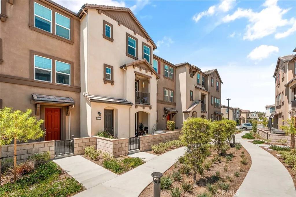 Temecula, CA 92591,40727 Melrose Drive