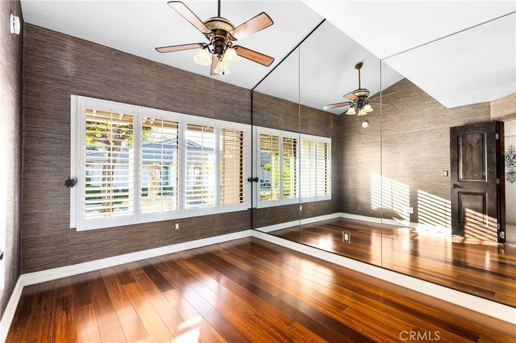 Canyon Lake, CA 92587,23462 Continental Way