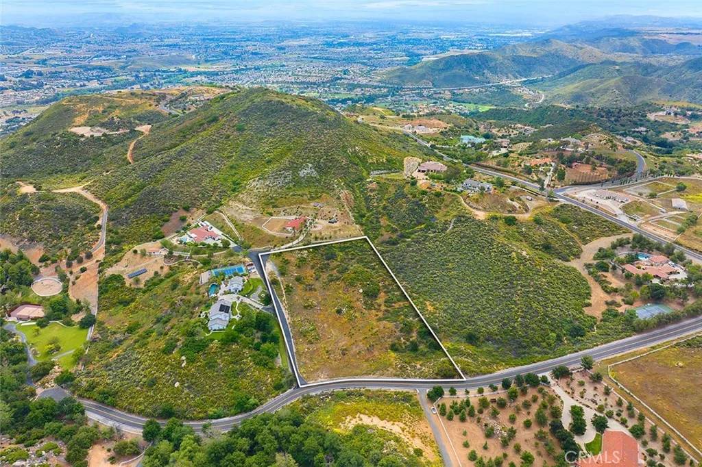 Murrieta, CA 92562,2 Via Baya