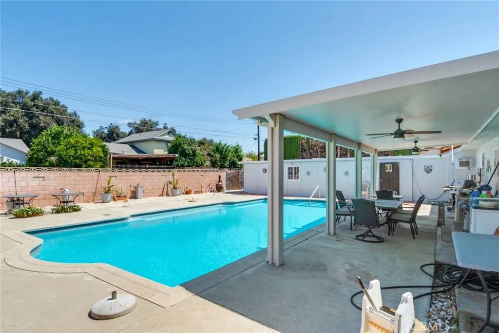 Pomona, CA 91766,425 Philadelphia Street